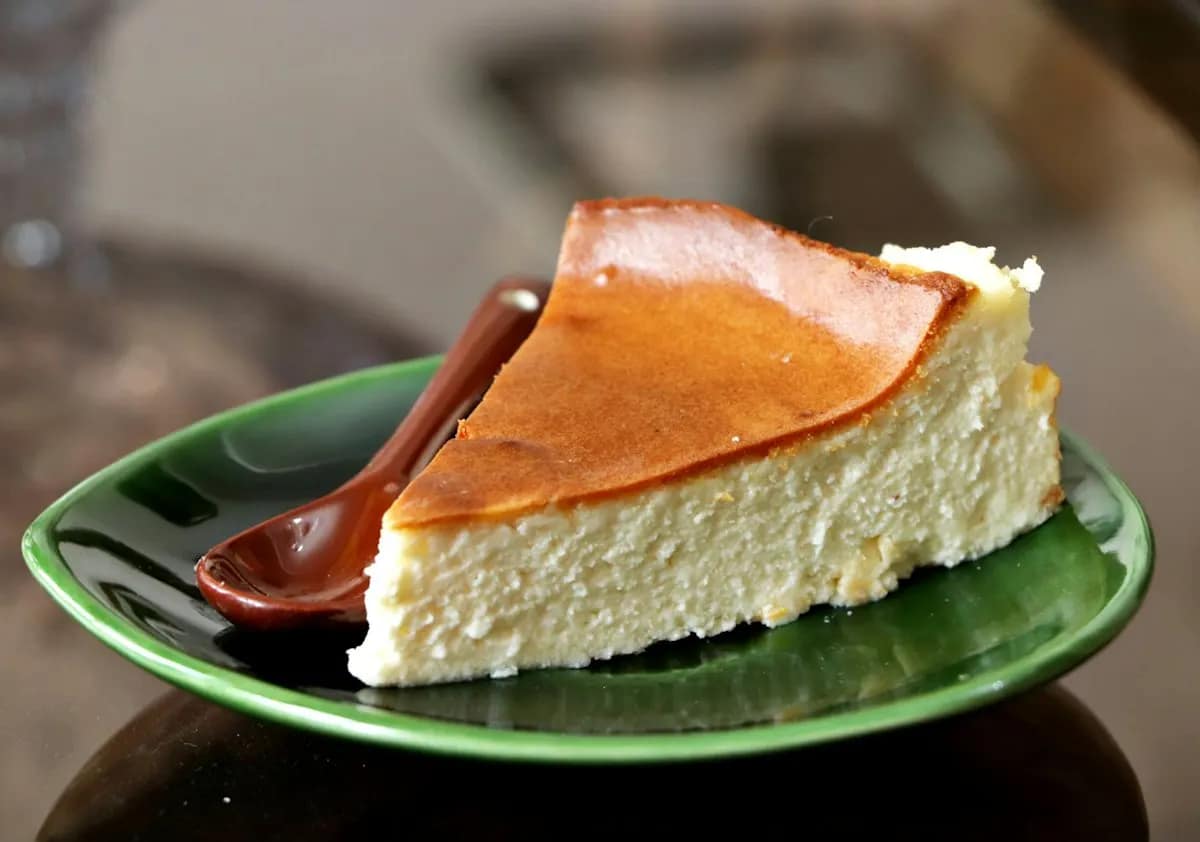Fatia de cheesecake no freezer: por quanto tempo posso guardar?